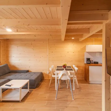 アパート Trzesawisko